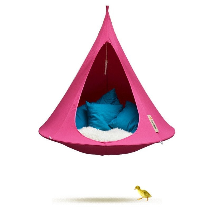 Double hanging clearance cacoon